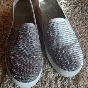 skechers platform slip on